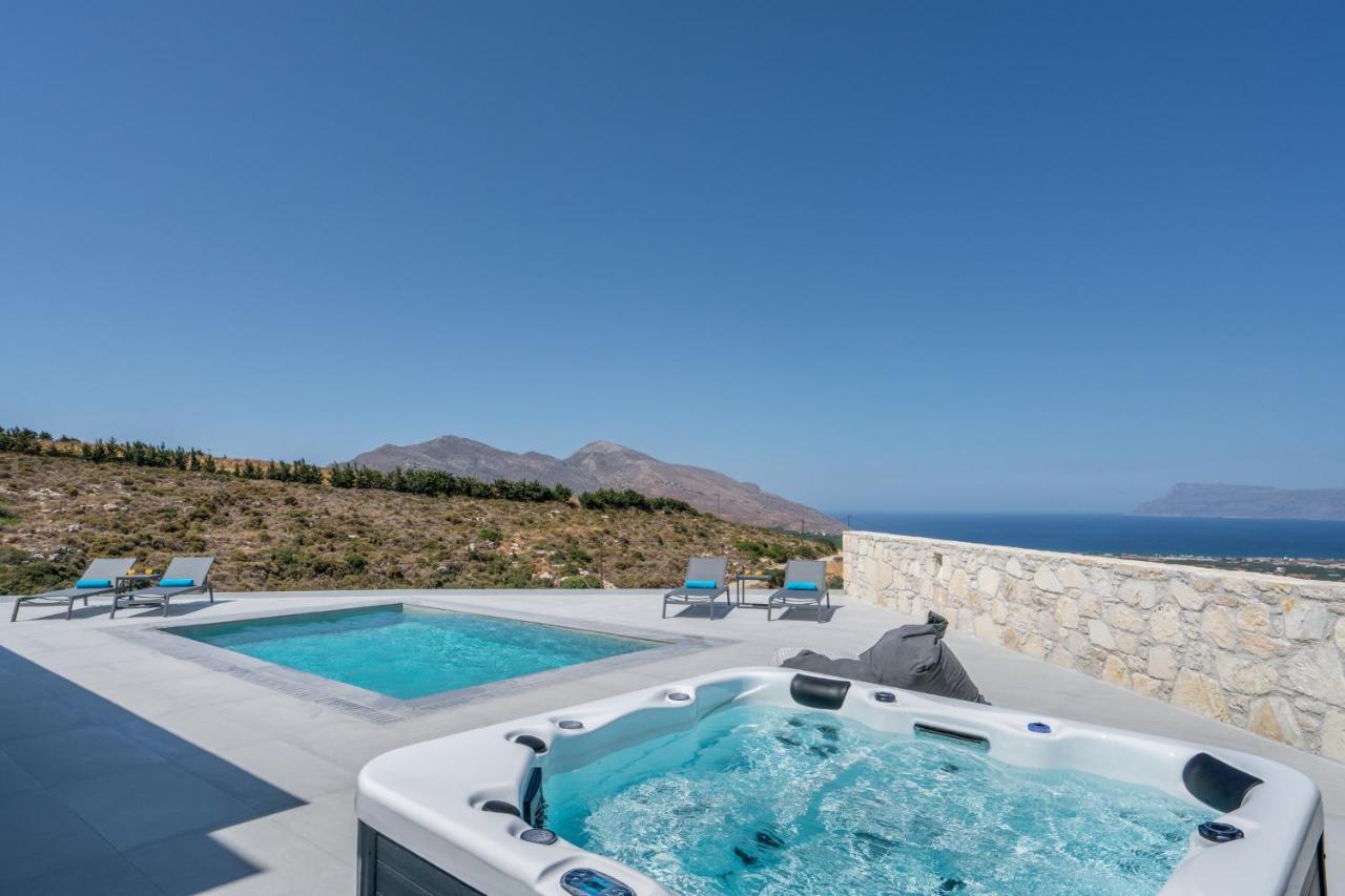 Luxurious Villa Cretan Aura With Private Heated Pool, Jacuzzi And Playroom Agios Ioannis  외부 사진