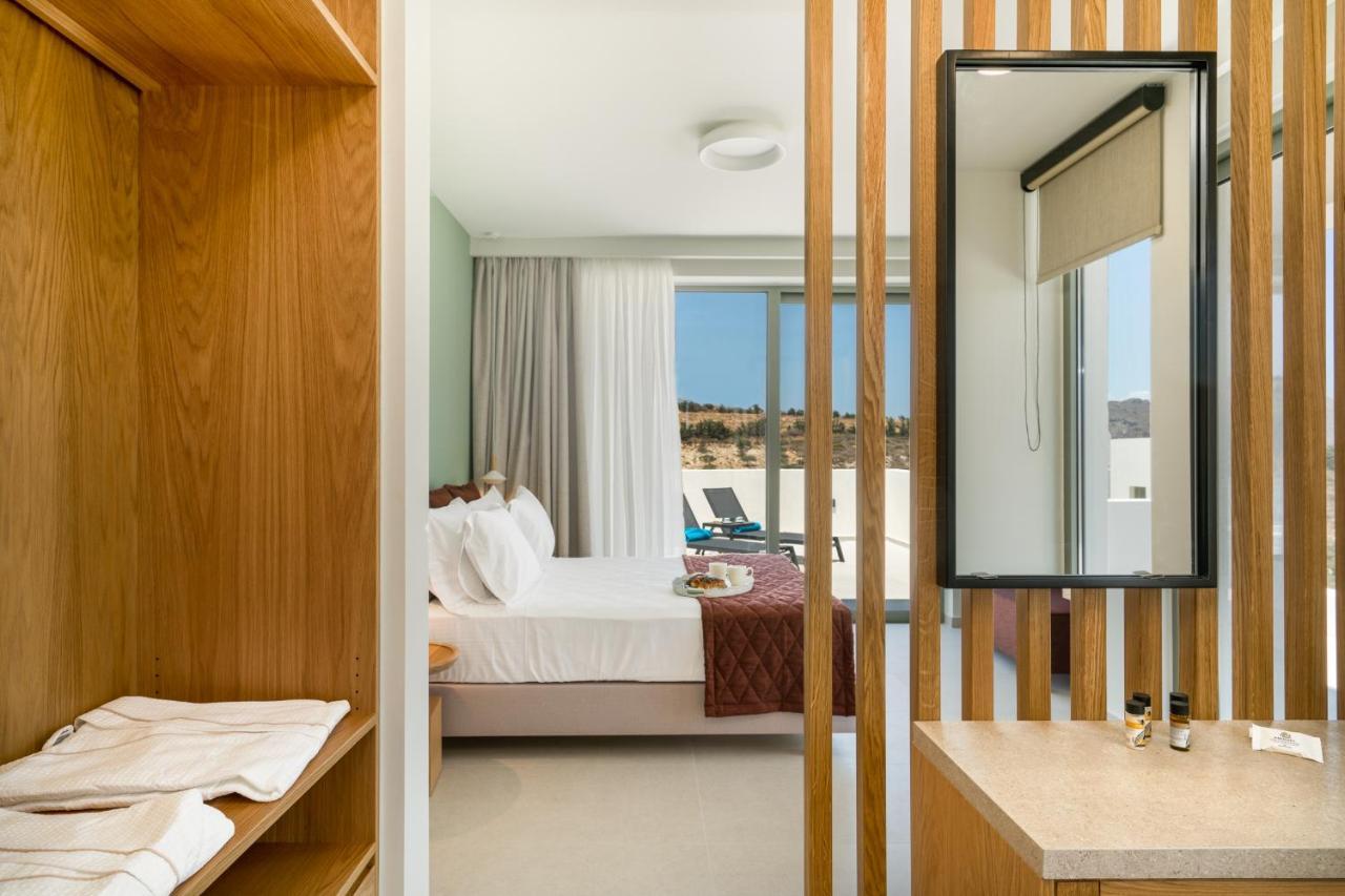Luxurious Villa Cretan Aura With Private Heated Pool, Jacuzzi And Playroom Agios Ioannis  외부 사진