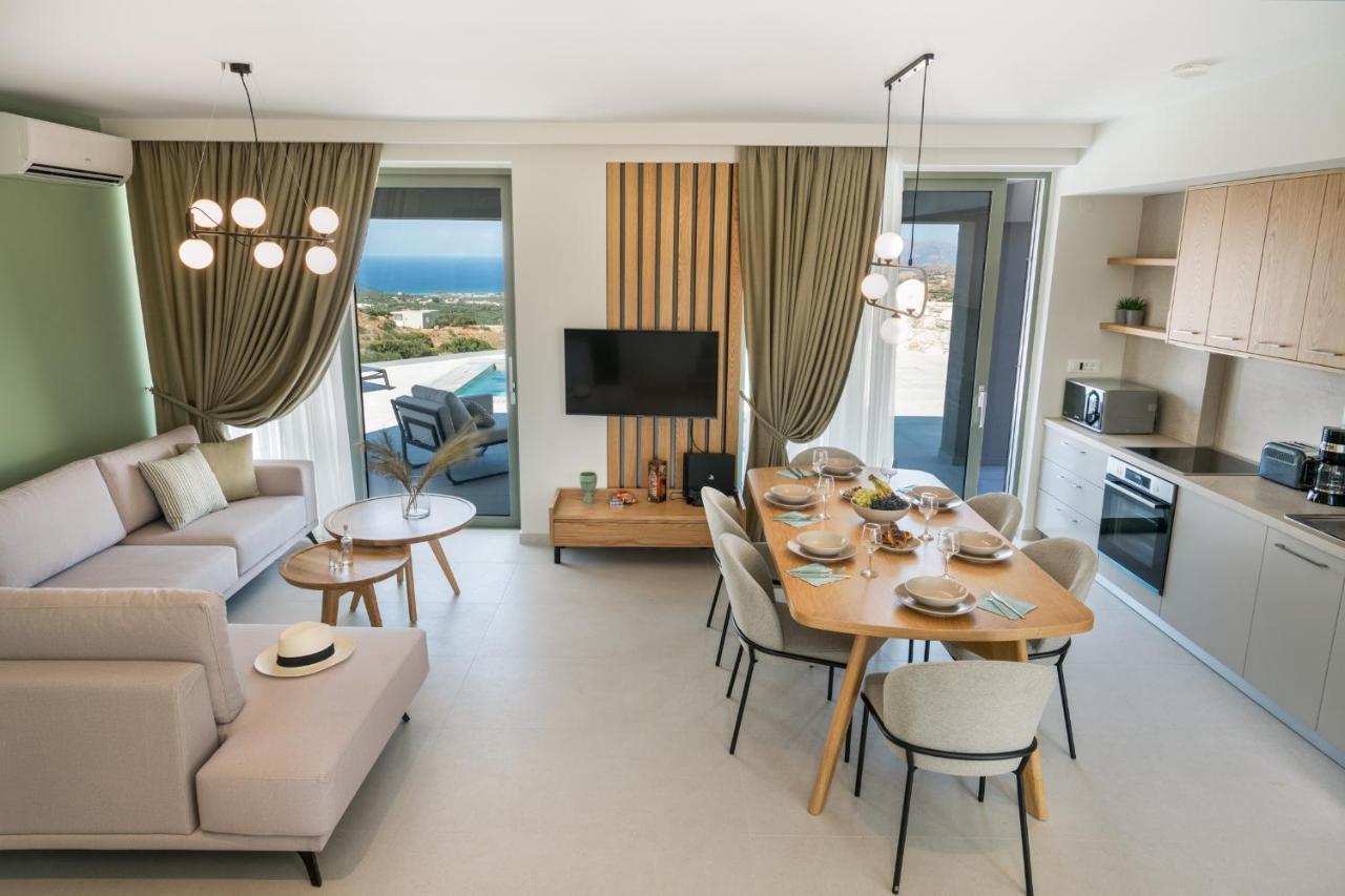 Luxurious Villa Cretan Aura With Private Heated Pool, Jacuzzi And Playroom Agios Ioannis  외부 사진